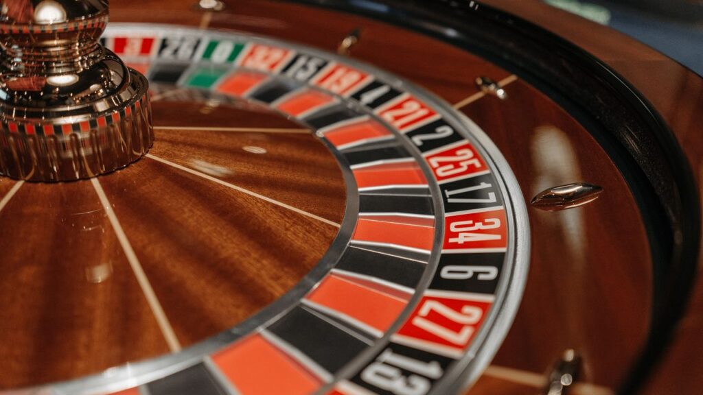 Roulettehjul på ett live casino